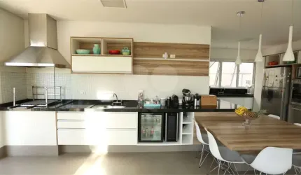 Casa em condomínio fechado com 4 quartos à venda na Alameda Áries, 82, Alphaville, Santana de Parnaíba, 356 m2 por R$ 3.750.000
