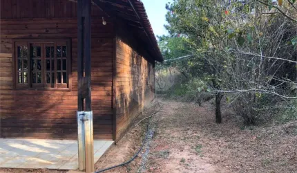 Chácara / sítio com 2 quartos à venda na Avenida Brasil, 2029, Jardim São Luís, Santana de Parnaíba, 150 m2 por R$ 1.500.000