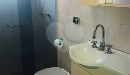 Casa com 3 quartos à venda na Rua Cassilândia, 94, Vila Prado, São Paulo, 203 m2 por R$ 800.000