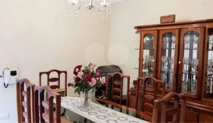 Casa com 4 quartos à venda na Praça Presidente Jânio da Silva Quadros, 667, Jardim Japão, São Paulo, 255 m2 por R$ 990.000