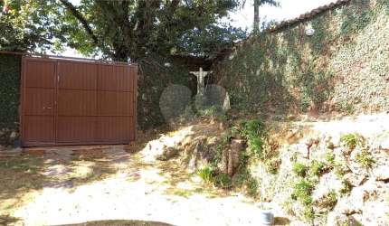 Casa com 3 quartos à venda na AVENIDA FERNANDO PRESTES, 1, Parque Suiça, Caieiras, 250 m2 por R$ 1.300.000