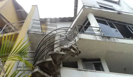 Casa com 3 quartos à venda na Rua André Thomaz, 264, Vila Campesina, Osasco, 194 m2 por R$ 840.000