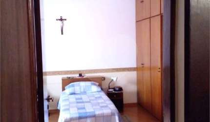 Casa com 4 quartos à venda na Rua Xiró, 95, Jardim das Laranjeiras, São Paulo, 294 m2 por R$ 1.900.000