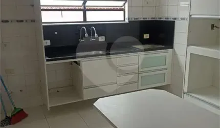 Apartamento com 3 quartos para alugar na Rua Napoleão Laureano, 32, Marapé, Santos, 122 m2 por R$ 4.500