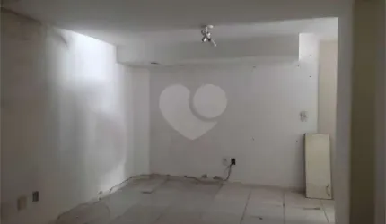 Casa com 3 quartos à venda na Rua Tibúrcio Rodrigues, 358, Parque Colonial, São Paulo, 160 m2 por R$ 950.000