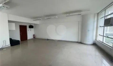 Sala comercial à venda na Praça Ramos de Azevedo, 2060, República, São Paulo, 90 m2 por R$ 400.000