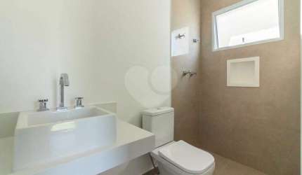 Casa em condomínio fechado com 3 quartos à venda na Alameda Vale do Sol, 66, Alphaville, Santana de Parnaíba, 220 m2 por R$ 2.530.000