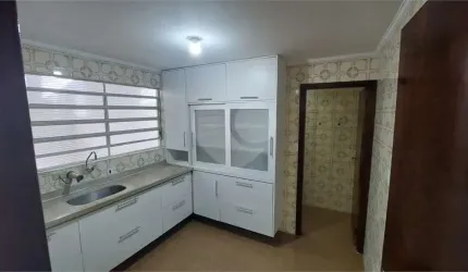 Casa com 2 quartos à venda na Rua Doutor Francisco Patti, 241, Vila São Francisco, São Paulo, 130 m2 por R$ 950.000