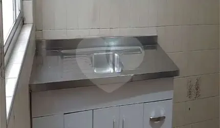Apartamento com 3 quartos à venda na Rua Caetano Pinto, 272, Brás, São Paulo, 116 m2 por R$ 490.000