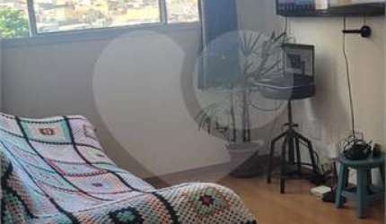 Apartamento com 2 quartos à venda na Rua Ator Paulo Gustavo, 380, Cidade São Mateus, São Paulo, 43 m2 por R$ 250.000