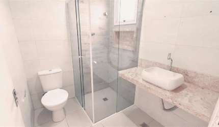 Casa com 3 quartos à venda na Rua Beijuí, 56, Vila Isa, São Paulo, 100 m2 por R$ 860.000