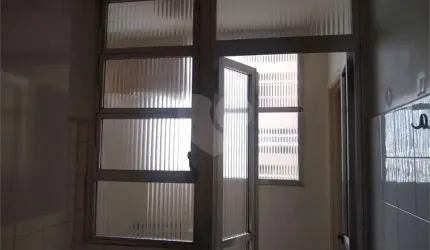 Apartamento com 2 quartos à venda na Avenida Bartolomeu de Gusmão, 120, Boqueirão, Santos, 70 m2 por R$ 600.000