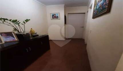 Apartamento com 2 quartos à venda na Avenida Amador Aguiar, 1058, Jaraguá, São Paulo, 46 m2 por R$ 235.000