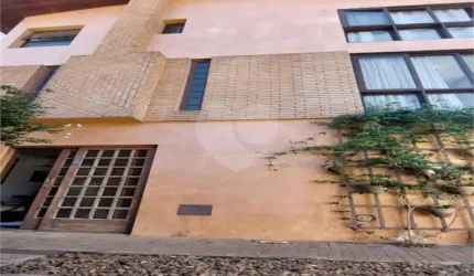 Casa em condomínio fechado com 3 quartos à venda na Rua Milante, 1, City América, São Paulo, 374 m2 por R$ 2.400.000