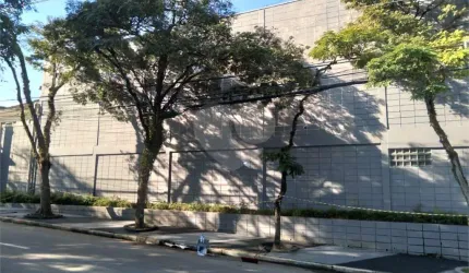 Barracão / Galpão / Depósito para alugar na Avenida da Aldeia, 340, Jardim Iracema, Barueri, 2022 m2 por R$ 50.000