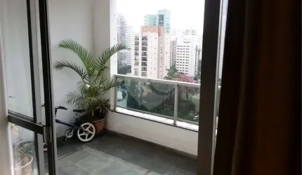 Apartamento com 4 quartos à venda na Avenida Jurema, 602, Indianópolis, São Paulo, 220 m2 por R$ 2.400.000