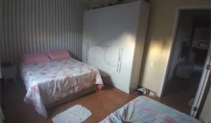 Casa com 3 quartos à venda na Rua Hamburgo, 79, Vila Gustavo, São Paulo, 58 m2 por R$ 320.000