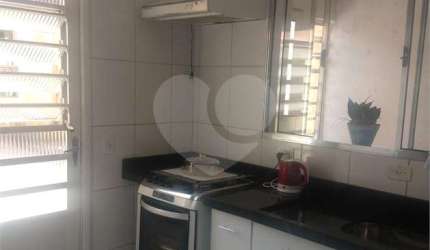 Casa com 3 quartos à venda na Rua Joaquim Leonardo da Rocha, 184, Jardim das Camélias (Zona Sul), São Paulo, 130 m2 por R$ 600.000