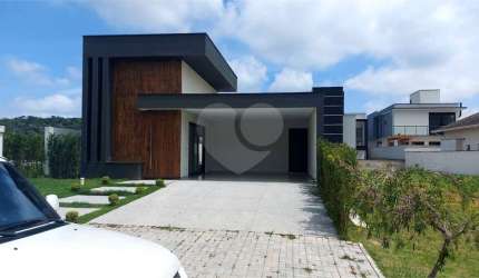 Casa em condomínio fechado com 3 quartos à venda na Rua Q, 191, Residencial Estância Bom Repouso, Mogi das Cruzes, 146 m2 por R$ 1.500.000