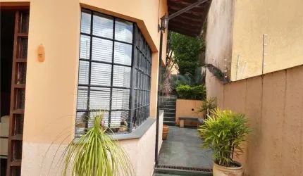 Casa com 3 quartos à venda na Rua Agnello Marchi, 460, Vila Oliveira, Mogi das Cruzes, 500 m2 por R$ 1.500.000