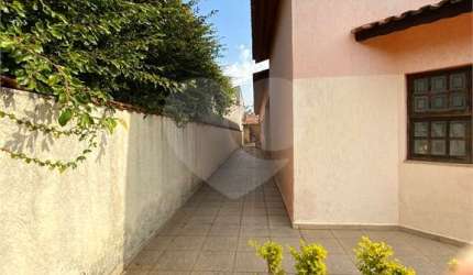 Casa com 3 quartos à venda na Rua Serra dos Itatins, 188, Três Montanhas, Osasco, 250 m2 por R$ 800.000
