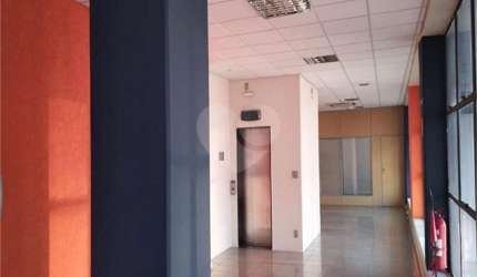 Casa comercial para alugar na Rua Formosa, 367, Centro, São Paulo, 2329 m2 por R$ 95.000