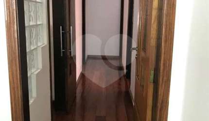 Casa à venda na Rua Lalau Rabelo, 295, Vila Milton, Guarulhos, 200 m2 por R$ 1.550.000