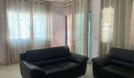Casa com 2 quartos à venda na Rua Wilson Batista, 18, Conjunto Residencial Bandeirantes, São Paulo, 123 m2 por R$ 420.000