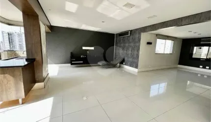 Apartamento com 4 quartos à venda na Rua Volta Redonda, 598, Campo Belo, São Paulo, 214 m2 por R$ 1.950.000