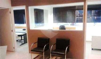 Sala comercial à venda na Rua do Bosque, 1589, Barra Funda, São Paulo, 64 m2 por R$ 617.021