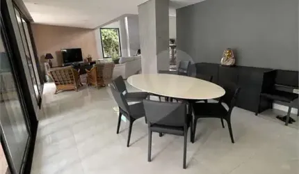 Casa em condomínio fechado com 3 quartos à venda na Alameda das Tulipas, 136, Alphaville, Santana de Parnaíba, 430 m2 por R$ 3.980.000
