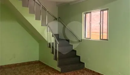 Casa com 3 quartos à venda na Rua Capitão Zineu Simionato, 375, Jardim Adriana, Guarulhos, 289 m2 por R$ 636.000