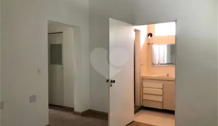 Casa com 3 quartos à venda na Rua Joaquim Lopes, 50, Vila Suzana, São Paulo, 700 m2 por R$ 1.800.000