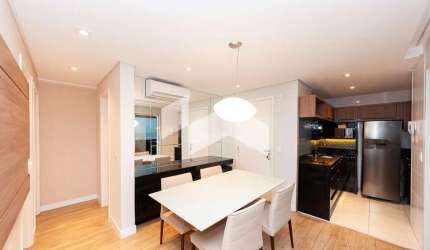 APARTAMENTO COM DOIS DORMITÓRIOS NO CENTRO CÍVICO