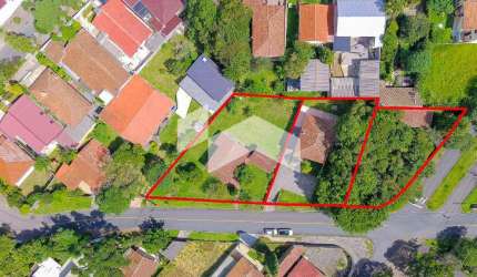 Terreno com 2212 m², à venda no bairro Abranches.