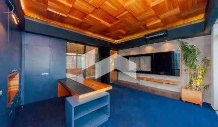 CONJUNTO COMERCIAL DE ALTO PADRÃO