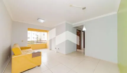 Apartamento com 68 m², 3 quartos sendo 1 suíte para alugar no bairro Cajuru. - Sacada com churrasqueira