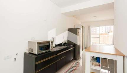 Apartamento com 30 m², 1 quarto para alugar no bairro Água Verde - Positano