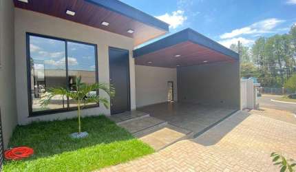Casa a Venda em Condomínio - Piratininga - SP