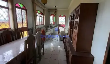 Casa com 3 quartos à venda na Letícia, --, Aparecida, Belo Horizonte por R$ 530.000
