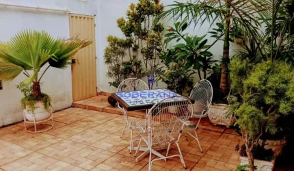 Casa com 2 quartos à venda na Rua Radeck Muzzi, --, Santa Amélia, Belo Horizonte por R$ 595.000