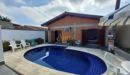 Casa térrea, 3 dorms., lazer, 400mts praia Enseada