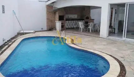 Casa 4 suítes, 150mts praia, região da Brunella