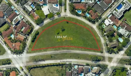 Terreno 7.884m², 250mts praia, residencial ou comercial