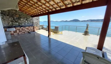 Casa Península 6 dorms., com deck para jet sky