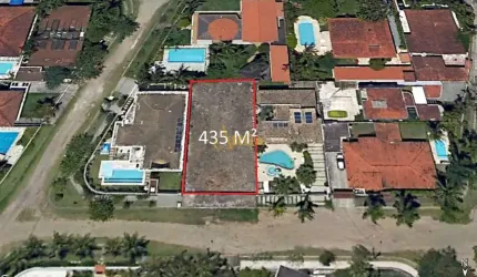 Terreno 435m² - 300mts praia Enseada