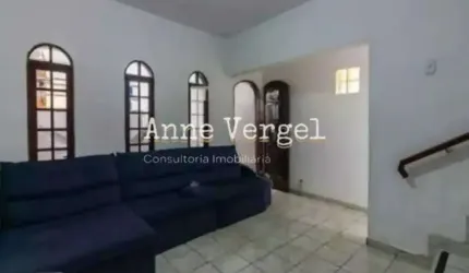 Sobrado 3 quartos à venda no Bairro Pestana em Osasco com quintal c churrasqueira e 3 vagas ao lado da Avenida Hildebrando de Lima e Pedro Pinho aceita financiamento