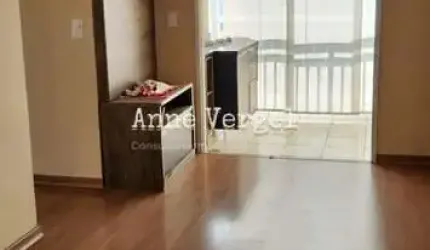 Apartamento com 3 dormitórios à venda no Bairro Novo Osasco com 65m² e 1 vaga de carro próximo à Estação Comandante Sampaio