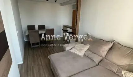 Apartamento com 2 dormitórios à venda no Bairro São Pedro em Osasco com 49m² e 1 vaga de carro próximo à Estação CPTM General Miguel Costa