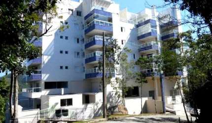 Ubatuba, Itaguá  - Apto com 02 dormitorios  sendo 01 Suite, 240 m2 útil e vista para o mar.